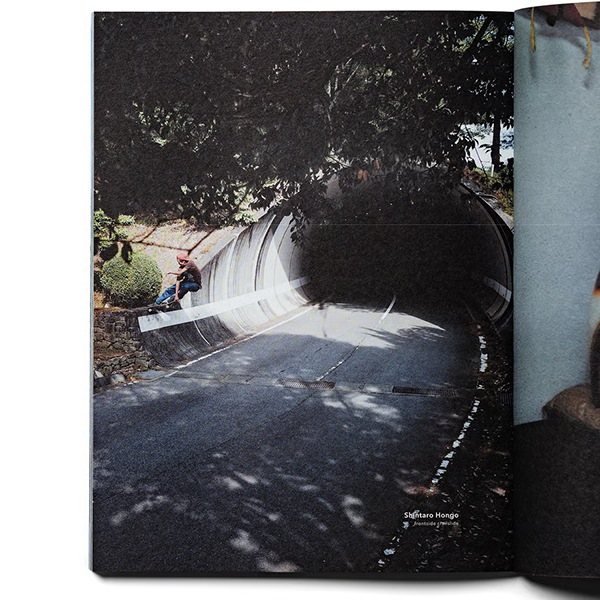 【川】8 潤い 書籍 雑誌 マガジン スケートボード スケボー SKATEBOARD