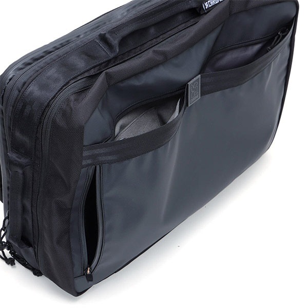 CHROME】TURRET TRANSIT PACK カラー：black tarp/nylon
