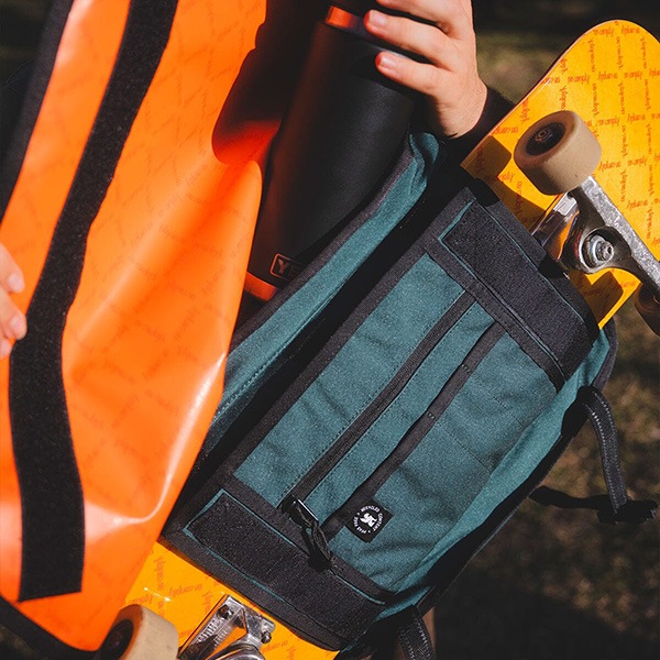 CHROME×No-Comply】CITIZEN 24L SKATE MESSENGER クローム バッグ BAG