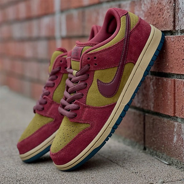 【NIKE SB】DUNK LOW PRO カラー:dark team red/burgundy crush HQ1625-600 ナイキ エスビー ダンク エスビー スケートボード スケボー シューズ 靴 スニーカー SKATEBOARD SHOES