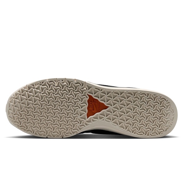 【NIKE SB】PS8 カラー：cobblestone/black-monarch IR0460-001　ナイキ エスビー スケートボード スケボー シューズ 靴 スニーカー SKATEBOARD SHOES