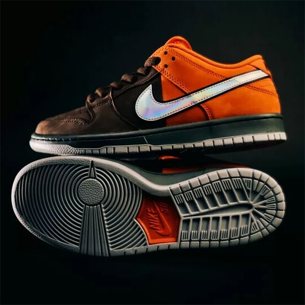 NIKE SB】DUNK LOW PROカラー：safety orange/wolf grey IR1888-800