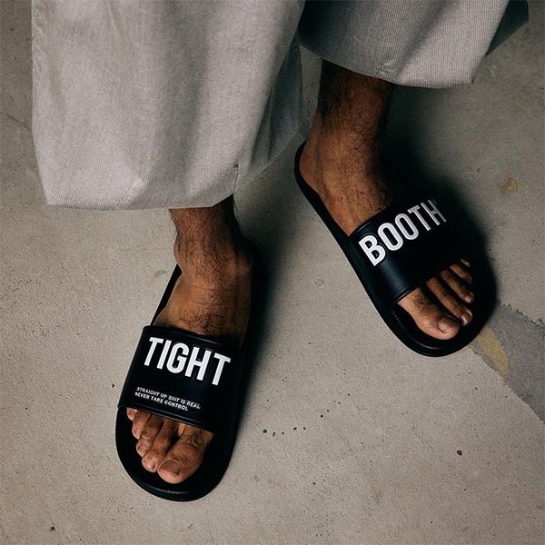 【TIGHTBOOTH】BIG LABEL SLIDE SANDAL black　タイトブース サンダル スケートボード スケボー SKATEBOARD