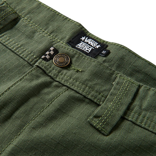 【VANS×Atiba Jefferson】SKATE HAZE CARGO by Atiba Jefferson カラー:pine forest バンズ アティバ・ジェファーソン パンツ カーゴパンツ スケートボード スケボー SKATEBOARD SHOES