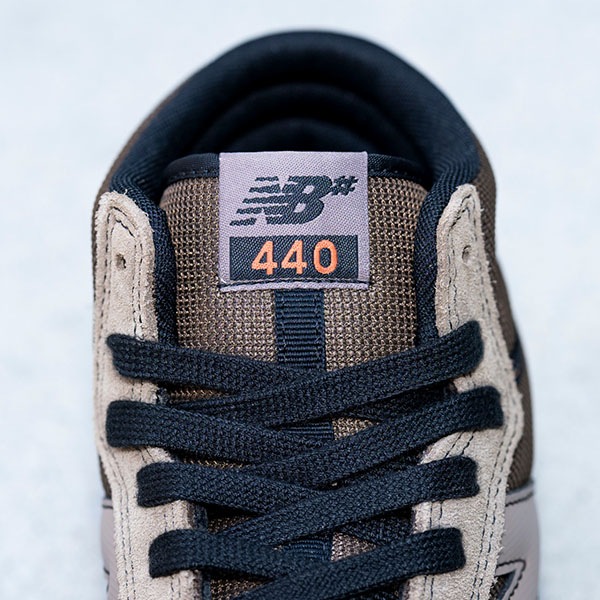 送料関税込！スケシューNew Balance NB Numeric 440☆選べる２色 NEW BALANCE NUMERIC】NM440HDB High V2 カラー：mushroom with