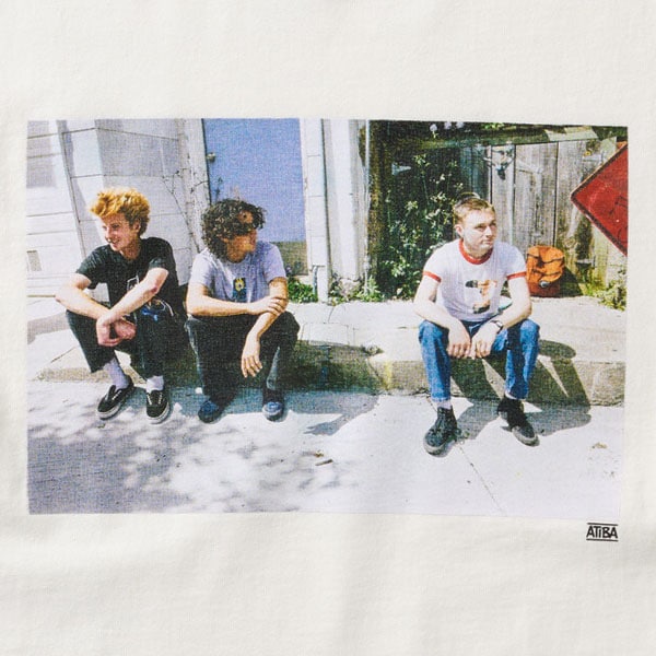 【VANS×Atiba Jefferson】HAZE CURB CREW S/STEE by Atiba Jefferson カラー：white　バンズ アティバ・ジェファーソン Tシャツ 半袖 スケートボード スケボー  SKATEBOARD SHOES