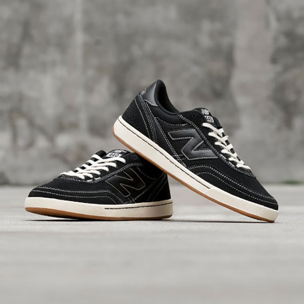 NEW BALANCE NUMERIC】NM440 V2 カラー：black with sea salt(BCO