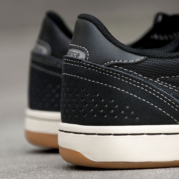 NEW BALANCE NUMERIC】NM440 V2 カラー：black with sea salt(BCO