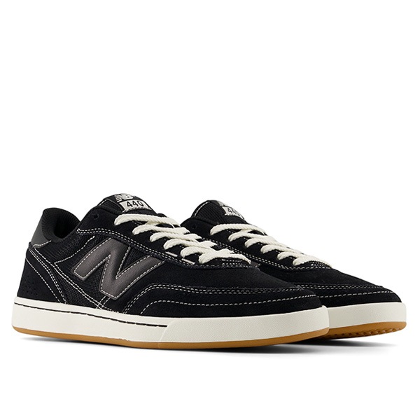 NEW BALANCE NUMERIC】NM440 V2 カラー：black with sea salt(BCO
