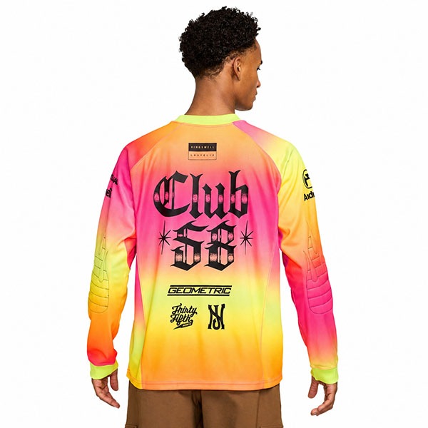 NIKE SB】NIKE SB CLEANSHT KEEPER JERSEY カラー：hyper pink IQ6595
