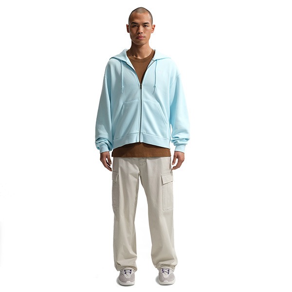 NIKE SB】ESSENTIAL FLEECE FULL ZIP HOODIE カラー：glacier blue
