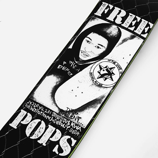 【KING】NAK FREE POPS 8.0インチ キング スケート ボード スケボー SKATEBOARD COMPLETE