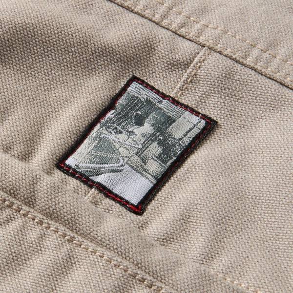 【VANS×Atiba Jefferson】SKATE HAZE LOOSE CHINO by Atiba Jefferson カラー：mushroom　バンズ アティバ・ジェファーソン パンツ カーゴパンツ スケートボード スケボー  SKATEBOARD SHOES