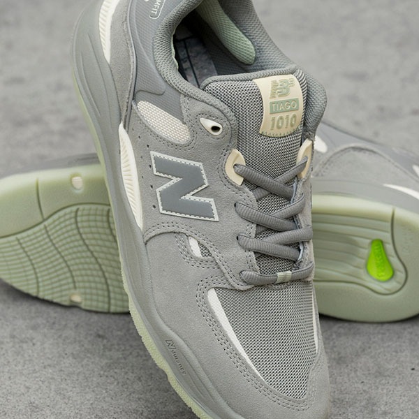 NEW BALANCE NUMERIC】Tiago Lemos 1010 カラー：slate grey with sea