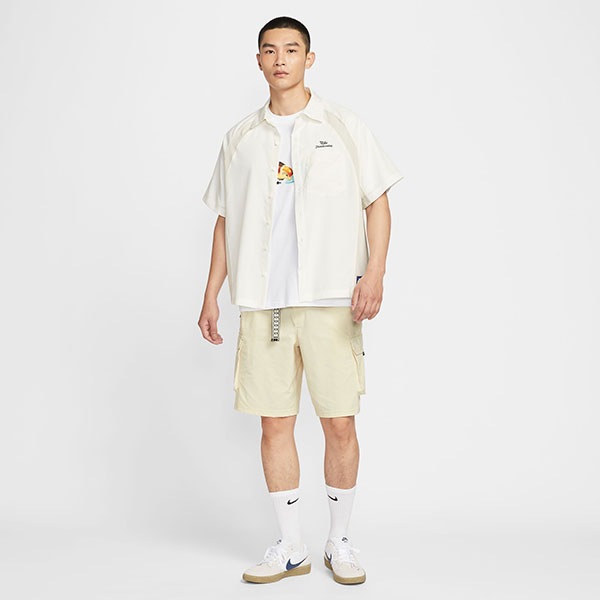 【NIKE SB】Dri-FIT KEARNY CARGO SKATE SHORTS カラー：light khaki/white HJ2909-229　ナイキ エスビー ショーツ ショートパンツ 短パン スケートボード スケボー SKATEBOARD