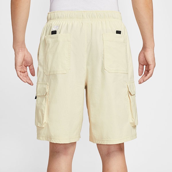 【NIKE SB】Dri-FIT KEARNY CARGO SKATE SHORTS カラー：light khaki/white HJ2909-229　ナイキ エスビー ショーツ ショートパンツ 短パン スケートボード スケボー SKATEBOARD