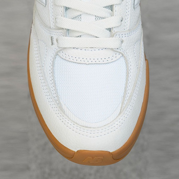 【NEW BALANCE NUMERIC】Andrew Reynolds NM933 カラー：white with black(WWB)　ニューバランス ヌメリック アンドリュー・レイノルズ スケートボード スケボー シューズ 靴 スニーカー SKATEBOARD SHOES