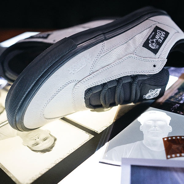 【VANS×Atiba Jefferson】SKATE SAFE LOW by Atiba Jefferson カラー：bone white/black　バンズ アティバ・ジェファーソン シューズ 靴 スニーカー スケートボード スケボー  SKATEBOARD SHOES