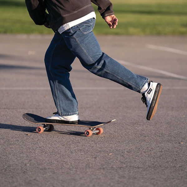 【VANS×Atiba Jefferson】SKATE SAFE LOW by Atiba Jefferson カラー：bone white/black　バンズ アティバ・ジェファーソン シューズ 靴 スニーカー スケートボード スケボー  SKATEBOARD SHOES