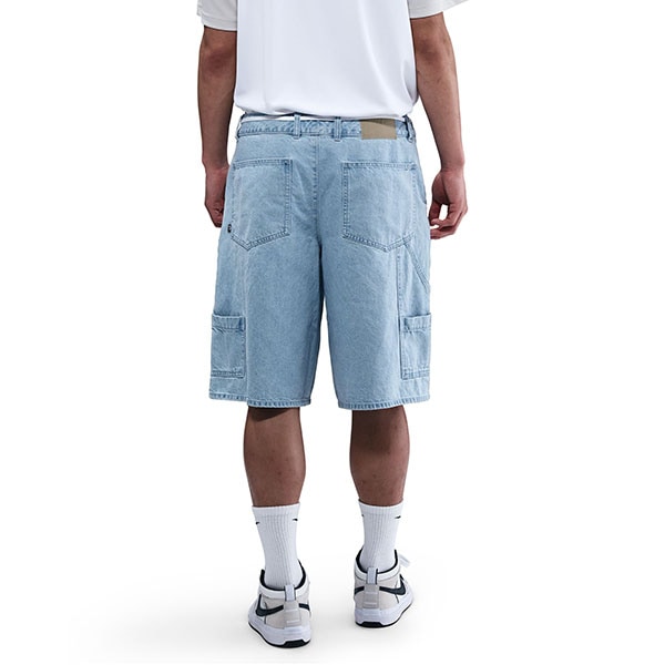 NIKE SB】JORTILITY SHORTS カラー：ashen slate HJ2961-493