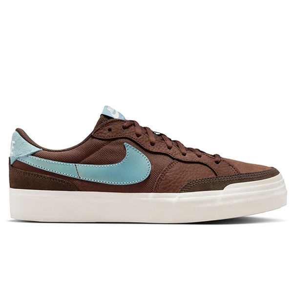 NIKE SB】ZOOM POGO PLUS カラー：cacao wow/dnm trq FQ2935-200