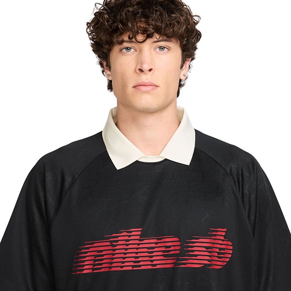 NIKE SB】JACQUARD SKATEBOARD JERSEY カラー：black/sail