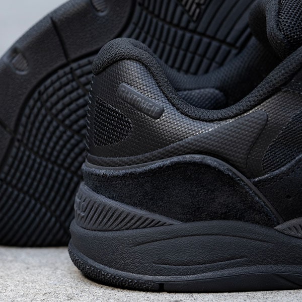 NEW BALANCE NUMERIC】Tiago Lemos 1010 カラー：black(CR