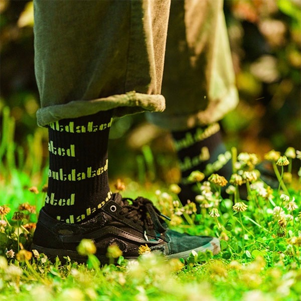 【OUT DATED】LOGO SOCKS white アウトデイテッド ソックス 靴下 スケートボード GRIPTAPE SKATEBOARD
