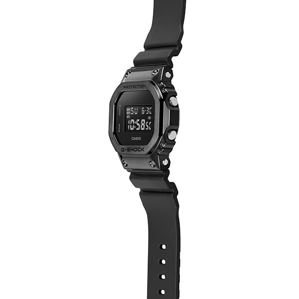 【G-SHOCK】GM-5600UB-1JF　Gショック 時計 腕時計 スケートボード スケボー SKATEBOARD