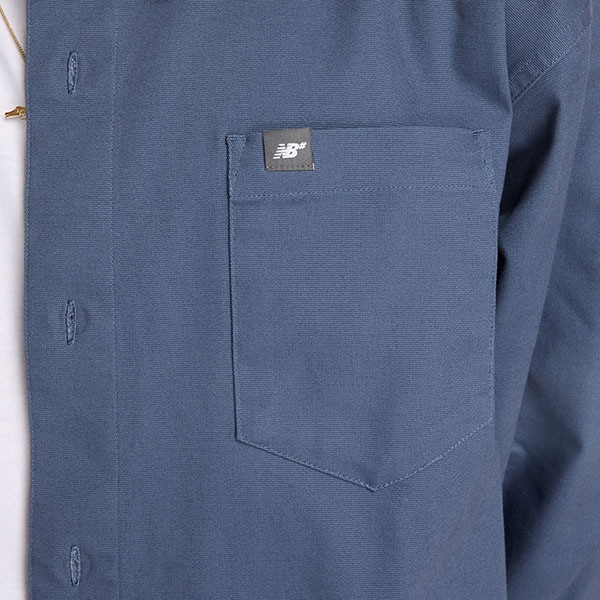 【NEW BALANCE NUMERIC】NB NUMERIC BUTTON UP SHIRTS MT53701 カラー：vintage indigo (VTI)　ニューバランス ヌメリック シャツ スケートボード スケボー SKATEBOARD