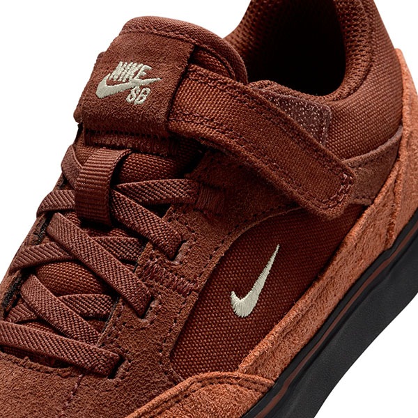 NIKE SB】MALOR (PS) カラー：cinnamon/dark russet/black/light bone