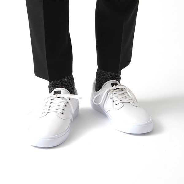ぐらびす GRAVIS】FILTER LEATHER カラー：white/white グラビス シューズ