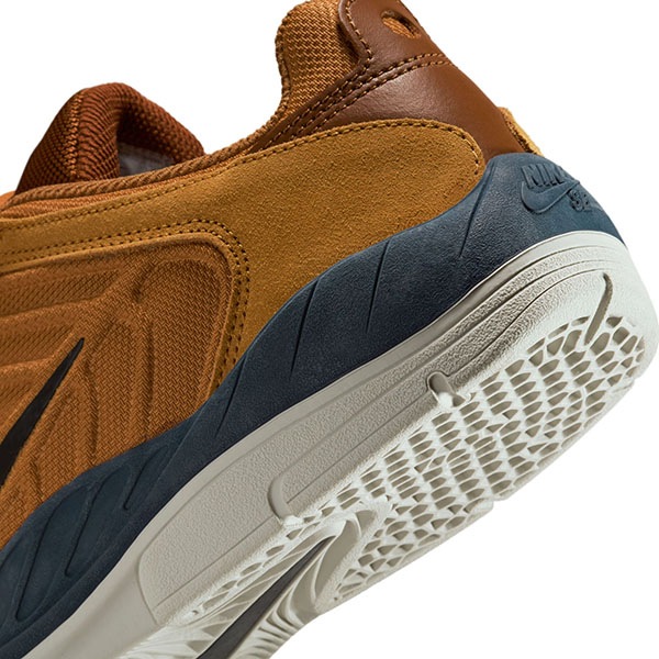 NIKE SB】VERTEBRAE カラー：wheat/light british tan/obsidian