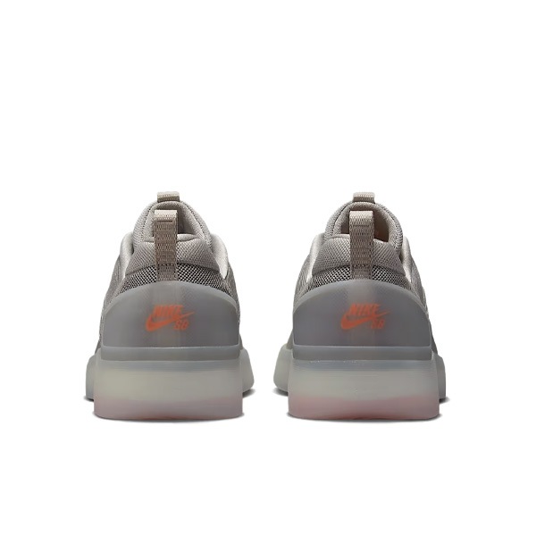 【NIKE SB】 ZOOM NYJAH 4 カラー：college grey/mink brown FQ1273-001　ナイキ エスビー ナイジャ・ヒューストン　スケートボード スケボー シューズ 靴 スニーカー SKATEBOARD SHOES