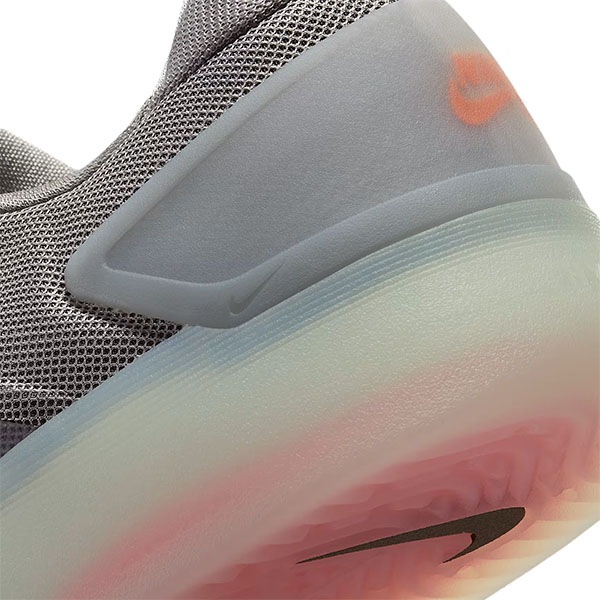 【NIKE SB】 ZOOM NYJAH 4 カラー：college grey/mink brown FQ1273-001　ナイキ エスビー ナイジャ・ヒューストン　スケートボード スケボー シューズ 靴 スニーカー SKATEBOARD SHOES