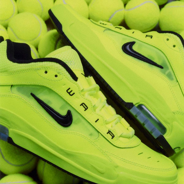 NIKE SB】 AIR MAX ISHOD PREMIUM カラー：volt/black-volt-black