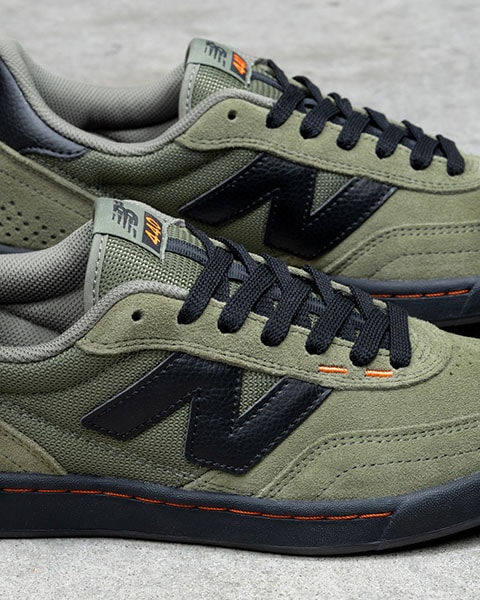 送料関税込!スケシューNew Balance NB Numeric 440☆選べる2色 NEW BALANCE NUMERIC】NM440 V2 カラー:NL2 ニューバランス