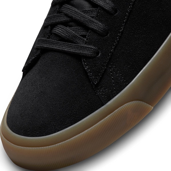 NIKE SB】ZOOM BLAZER LOW PRO GT カラー：black/black/white
