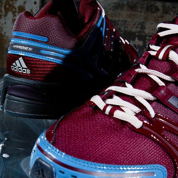 【adidas×Hardies】ADISTAR CONTROL 5 HQ5289 カラー:aurora ruby/maroon/dusky ink アディダス ハーディーズ スケボー シューズ 靴 スニーカー SKATEBOARD SHOES