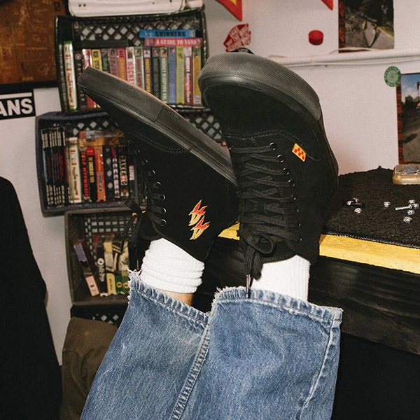 VANS】SKATE AUTHENTIC HIGH ANDREW ALLEN black out バンズ シューズ  