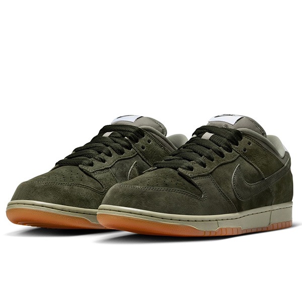 NIKE SB】DUNK LOW PRO“BLACK＆WHITE” カラー：black/white