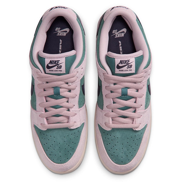 NIKE SB】DUNK LOW PROカラー：mineral slate/dark raisin HQ1625-300