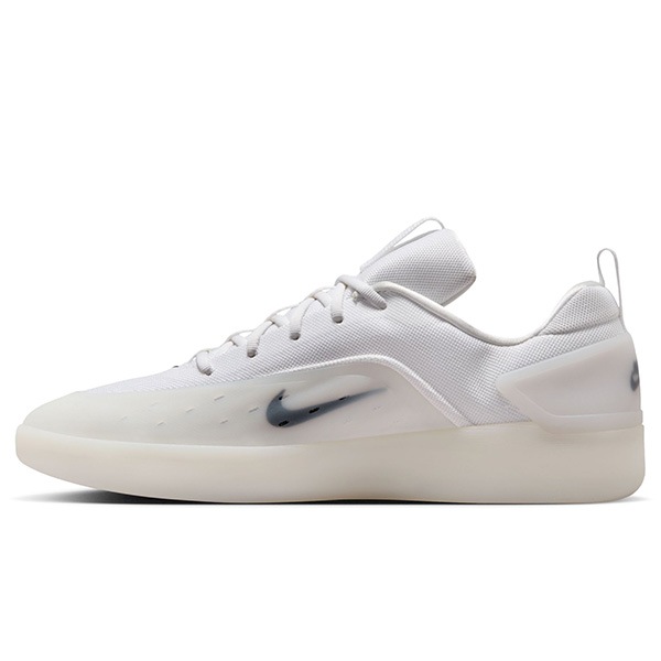 NIKE SB】 ZOOM NYJAH 4 カラー：white/black-white FQ1273-100 ナイキ