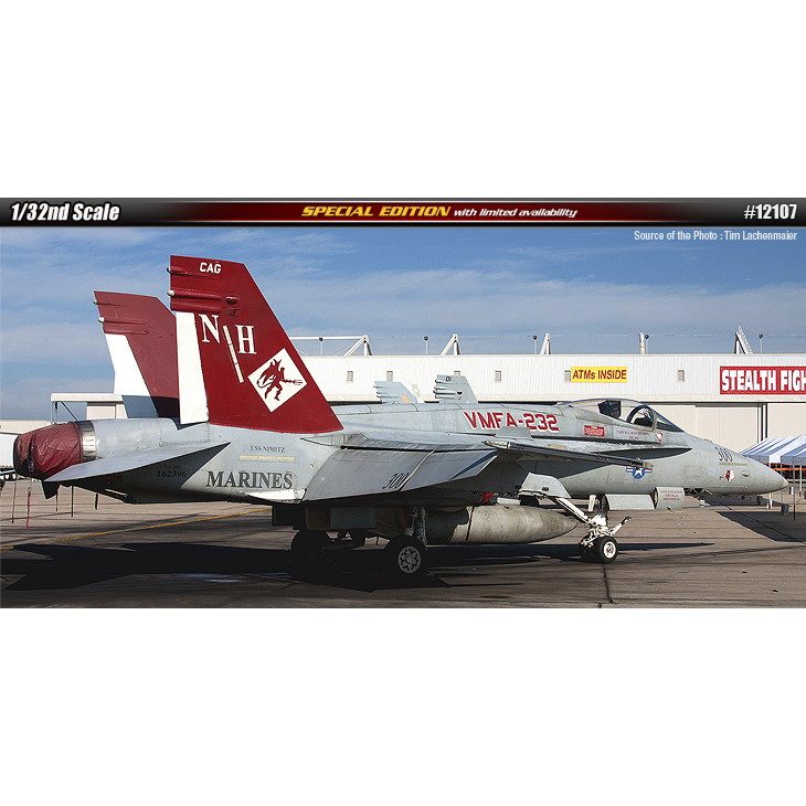 12107 1/32 F/A-18A+ ホーネット VMFA-232 レッドデビルズ 