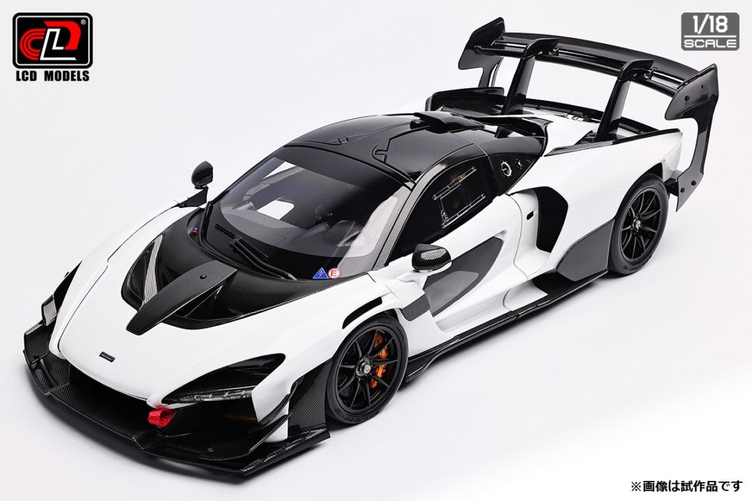 1/18 マクラーレン Senna GTR ホワイト ダイキャストモデル【LCD18016WH】