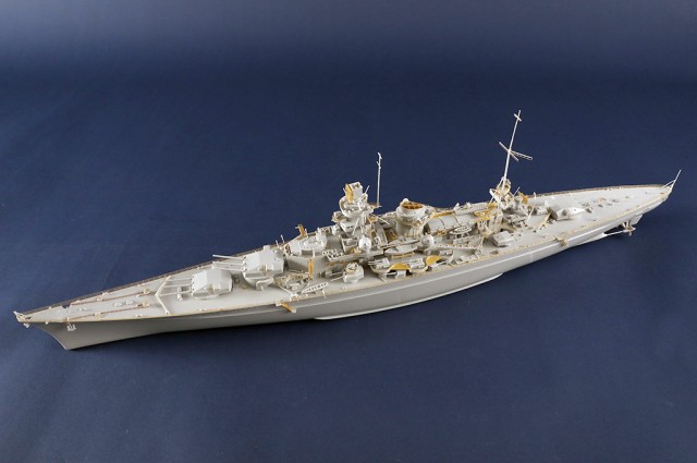 1/350 ドイツ海軍戦艦 シャルンホルスト【05361】 | ブランドから探す