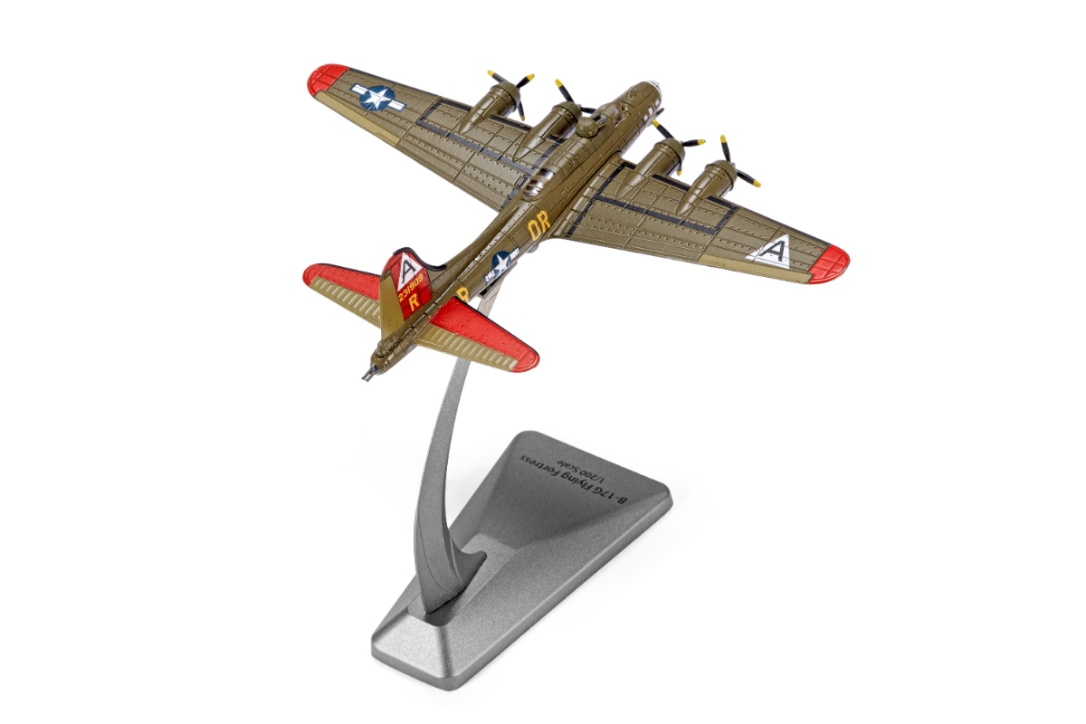 【SALE】1/200 B-17G FLYING FORTRESS【AF10147】