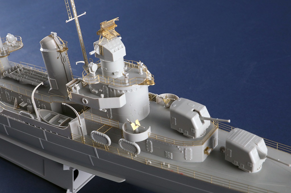 NEW 03723 1/200 アメリカ海軍駆逐艦 DD-445 フレッチャー