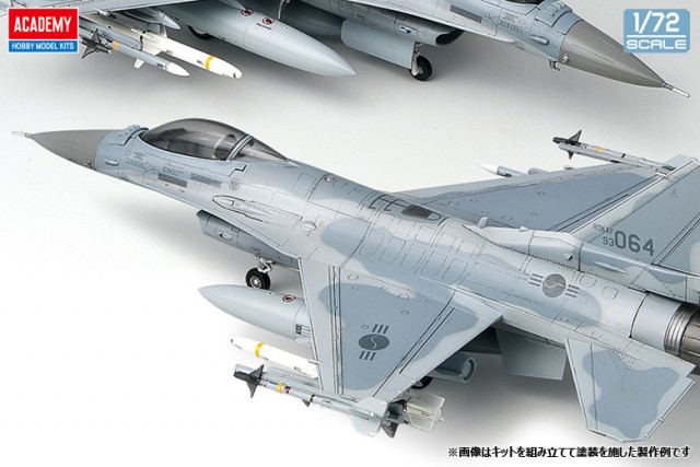 12418 1/72 KF-16C ファイティングファルコン