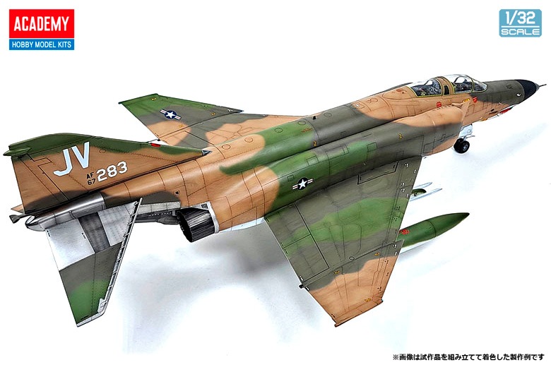 12133 1/32 F-4E ファントム2 ”ベトナム” | スケール | インター